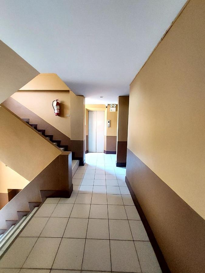 Traveller Hotel *